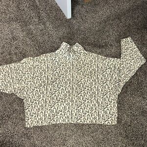 Vintage like New- Forenza Cream and Black Logo Long Sleeve Top-Sm